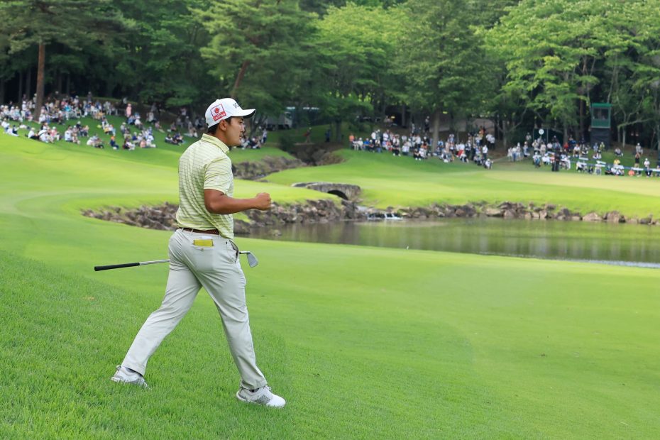 金谷拓実が初日からの首位を譲らず11アンダーで完全優勝を果たす 金谷拓実が初日からの首位を譲らず11アンダーで完全優勝を果たす